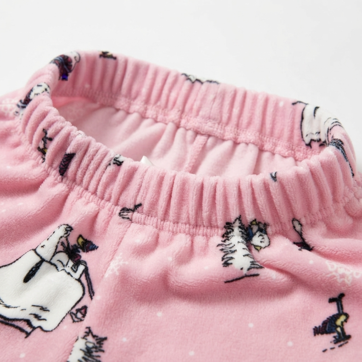 [WHOLESALE ONLY - CONTACT TO ORDER] Women's Snoopy Winter Ski Plush Fleece Short Pajama Set 2-Piece Button-Down Top and Shorts Pink - Do Not Buy Direct