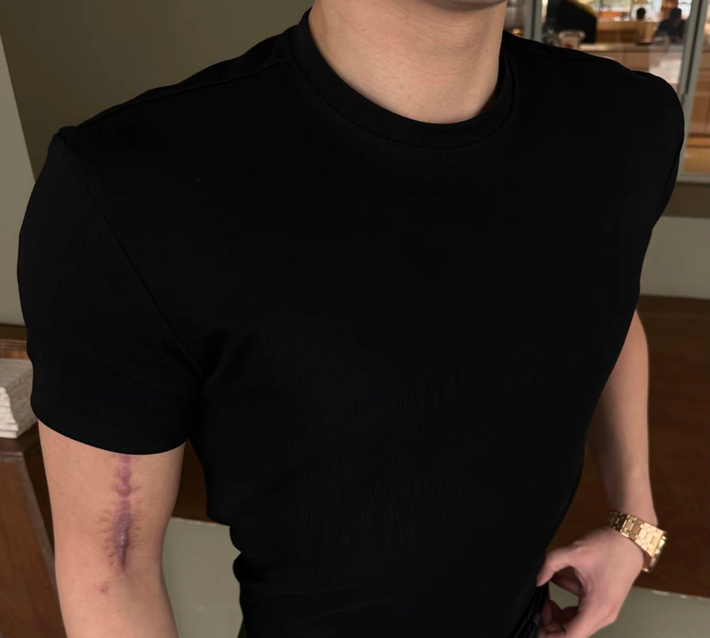 2026 Men‘s Flattering Fit Essential T-Shirt