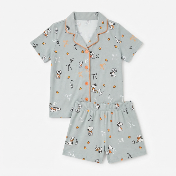 [WHOLESALE ONLY - CONTACT TO ORDER] Women's Halloween Snoopy Vampire Pajama Set 2-Piece Short Sleeve Button-Down Top and Shorts Grey - Do Not Buy Direct