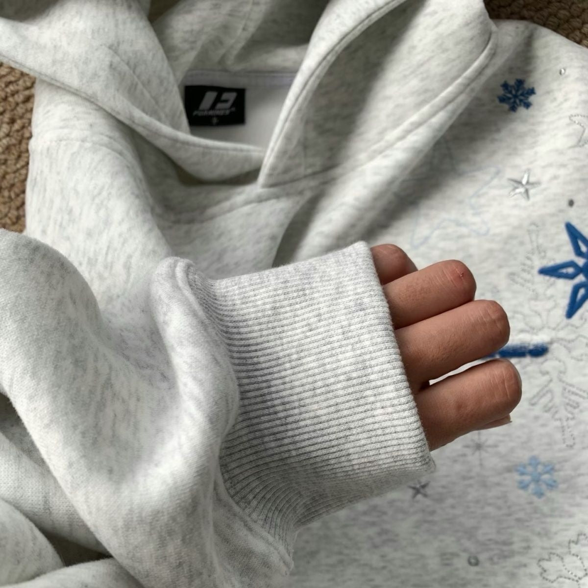 [WHOLESALE ONLY - CONTACT TO ORDER] Unisex Heavyweight 75% Cotton Winter Snowflake & Starburst Multi-Embroidery Fleece Hoodie (Oatmeal Heather Grey) [AW-431]