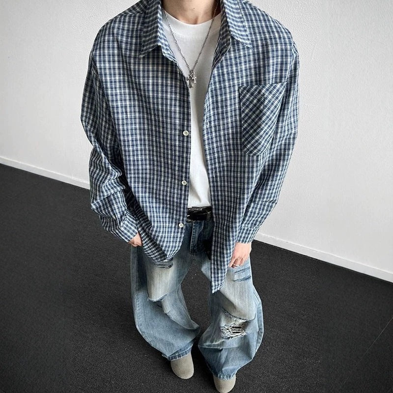 [WHOLESALE ONLY - CONTACT TO ORDER] Men's Relaxed Fit 100% Cotton Yarn-Dyed Plaid Long Sleeve Button-Up Shirt with Bias Chest Pocket (Blue & White) [AW-439]