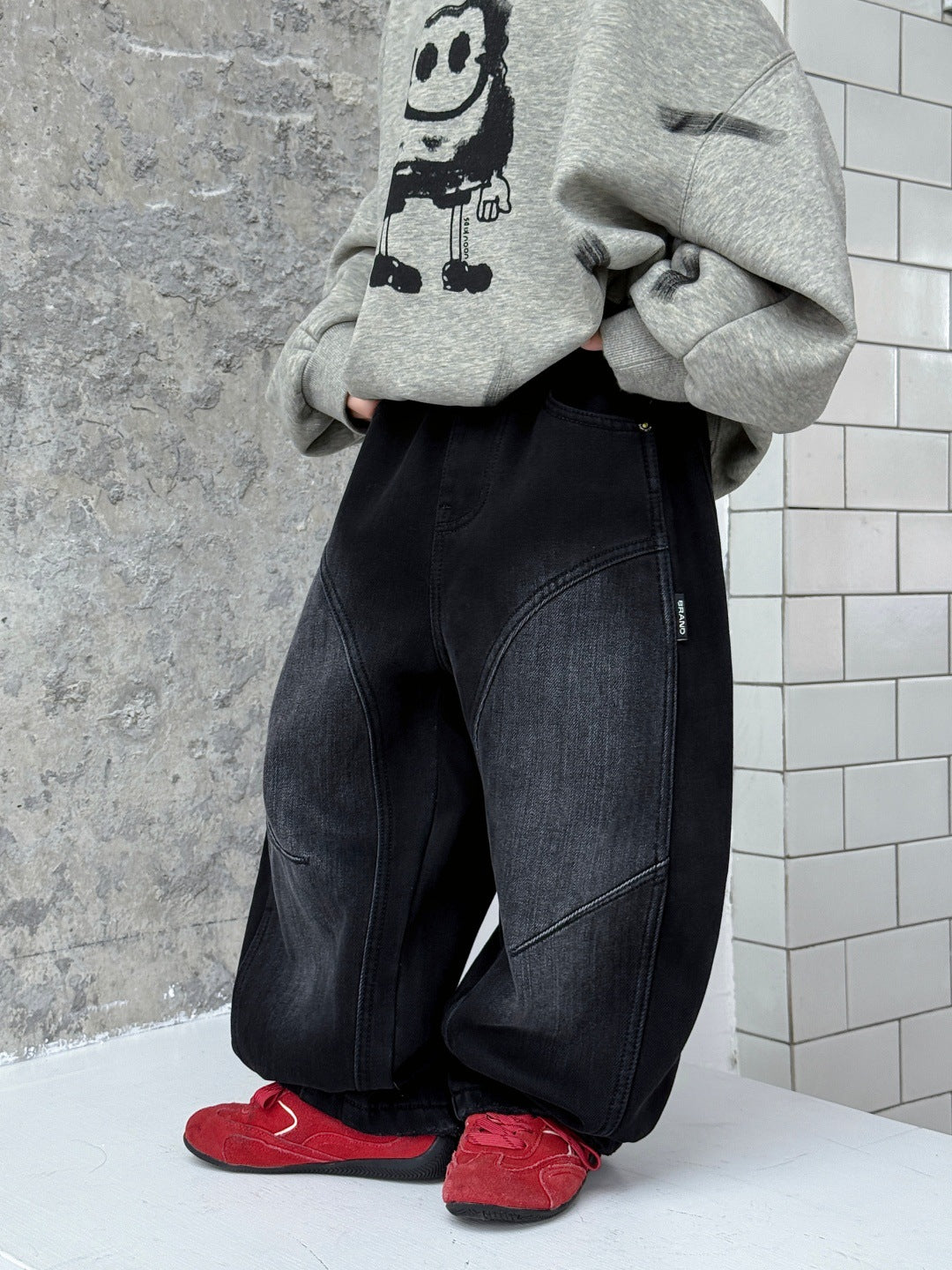 [WHOLESALE ONLY - CONTACT TO ORDER] Unisex Kids Heavyweight 85% Cotton Curved Seam Washed Wide-Leg Baggy Denim Jeans (Washed Black) [KW-209]