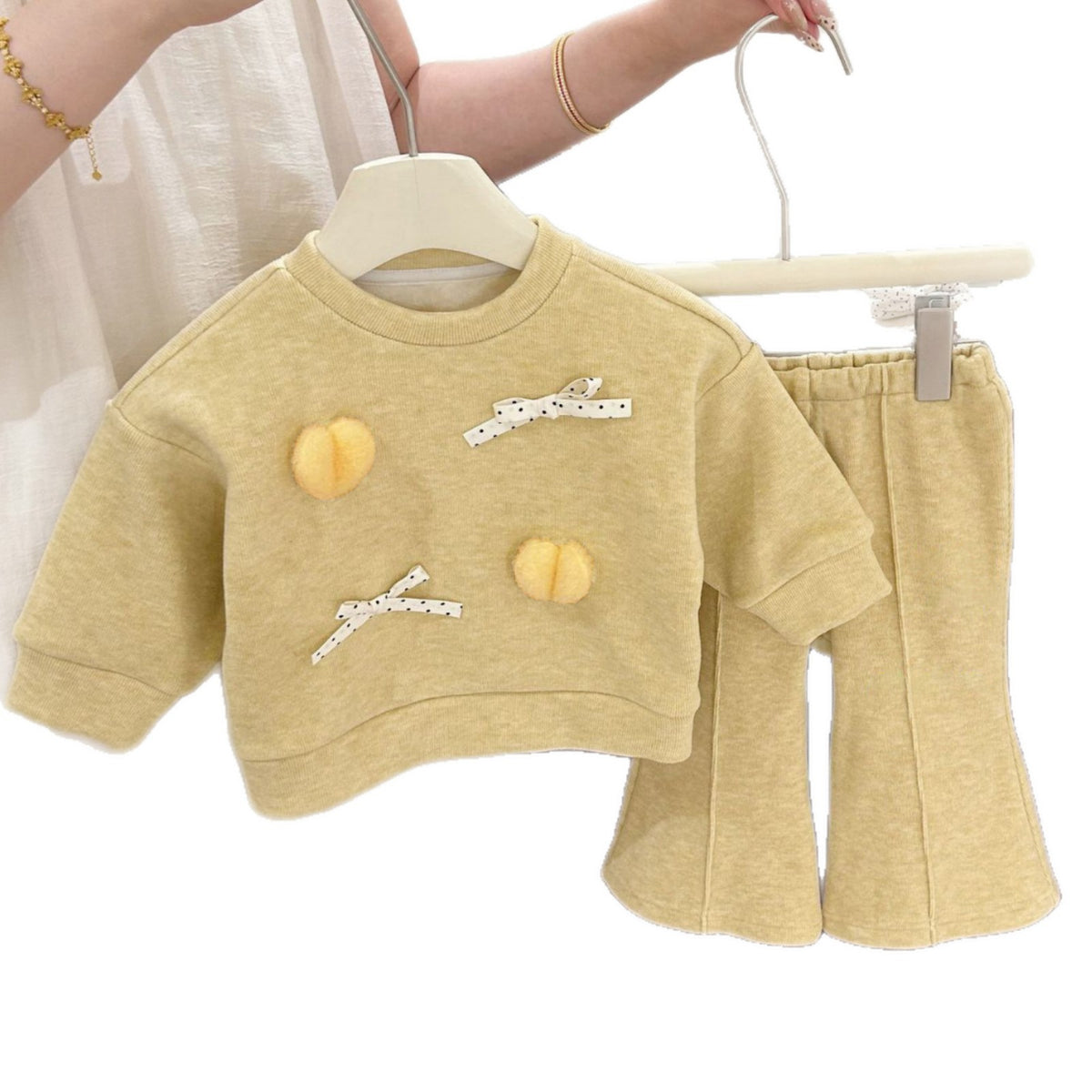 [WHOLESALE ONLY - CONTACT TO ORDER] Toddler & Girls Combed Cotton Fleece-Lined 3D Plush Heart & Bow Top & Flare Pants 2-Piece Set (Butter Yellow) [KW-265]