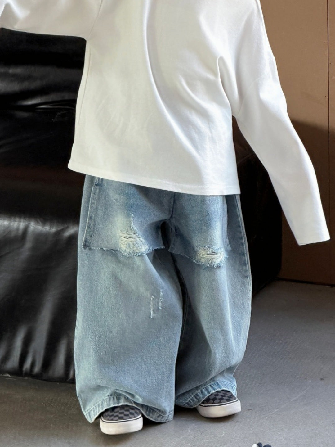 [WHOLESALE ONLY - CONTACT TO ORDER] Unisex Kids Heavyweight 85% Cotton Layered Flap Distressed Baggy Denim Jeans (Light Blue) [KW-210]