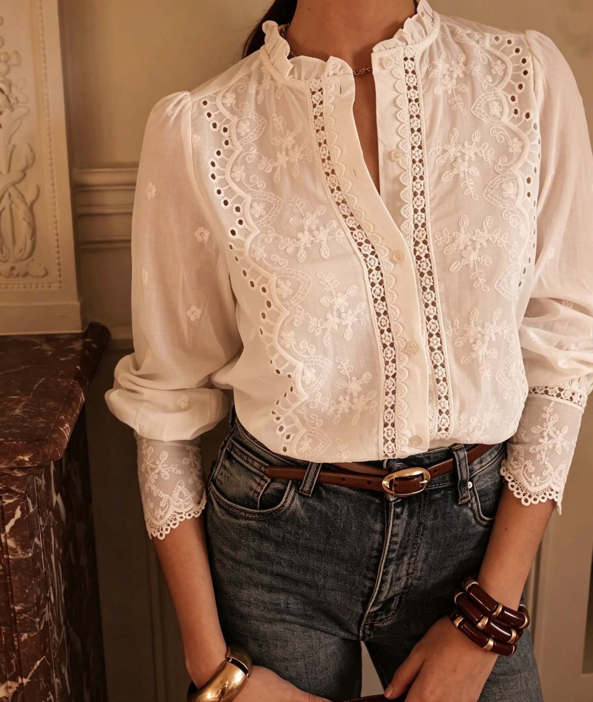 [WHOLESALE ONLY - CONTACT TO ORDER] Women's French Vintage Ruffle Collar 100% Cotton Eyelet Embroidery Long Sleeve Blouse (Cream White) [AW-312]