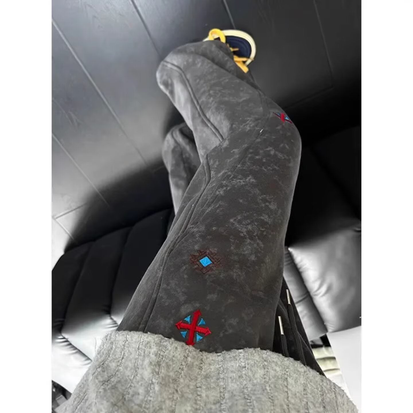 Men’s Flared Sweatpants, Streetwear Style, Tie-Dye Embroidery, Curved Leg Joggers, Spring Casual Pants[NA-017]
