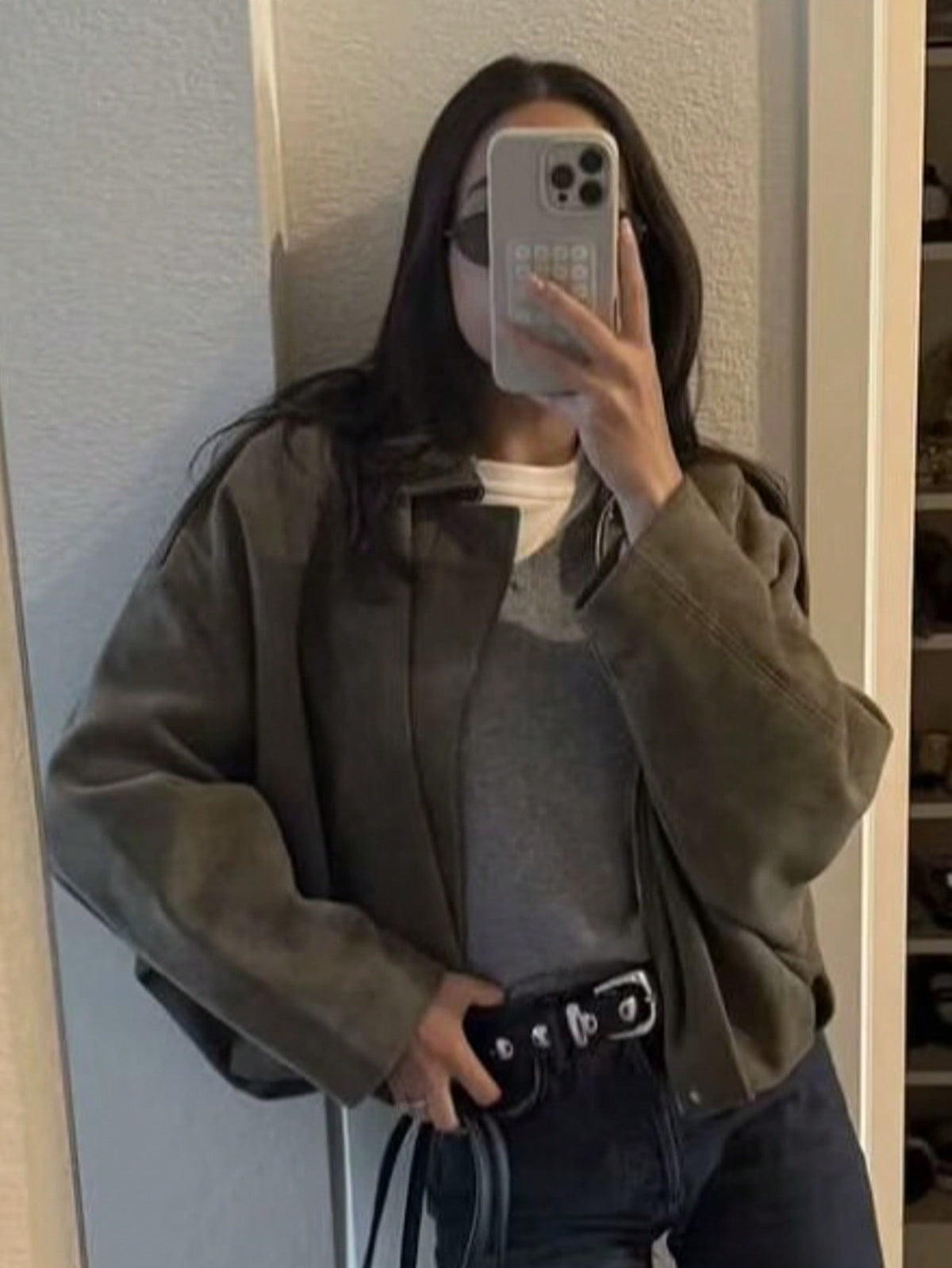 [WHOLESALE ONLY - CONTACT TO ORDER] Women's Oversized Cotton Blend Faux Suede Batwing Sleeve Cropped Jacket with Turn-Down Collar (Olive Green) [AW-450]