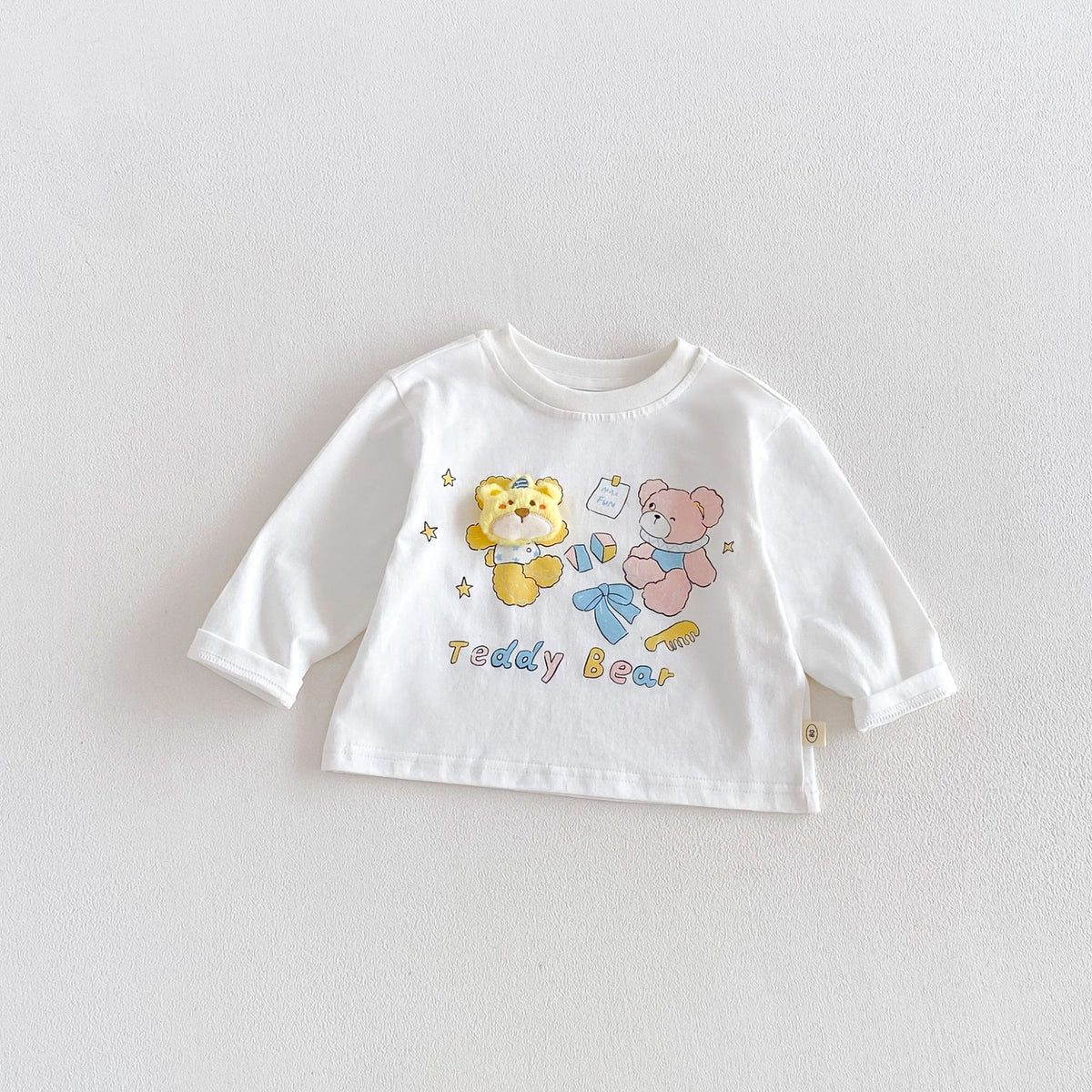 [WHOLESALE ONLY - CONTACT TO ORDER] Toddler & Kids Unisex 100% Combed Cotton Long Sleeve T-Shirt with 3D Plush Teddy Bear Applique (Clean White) [KW-188]