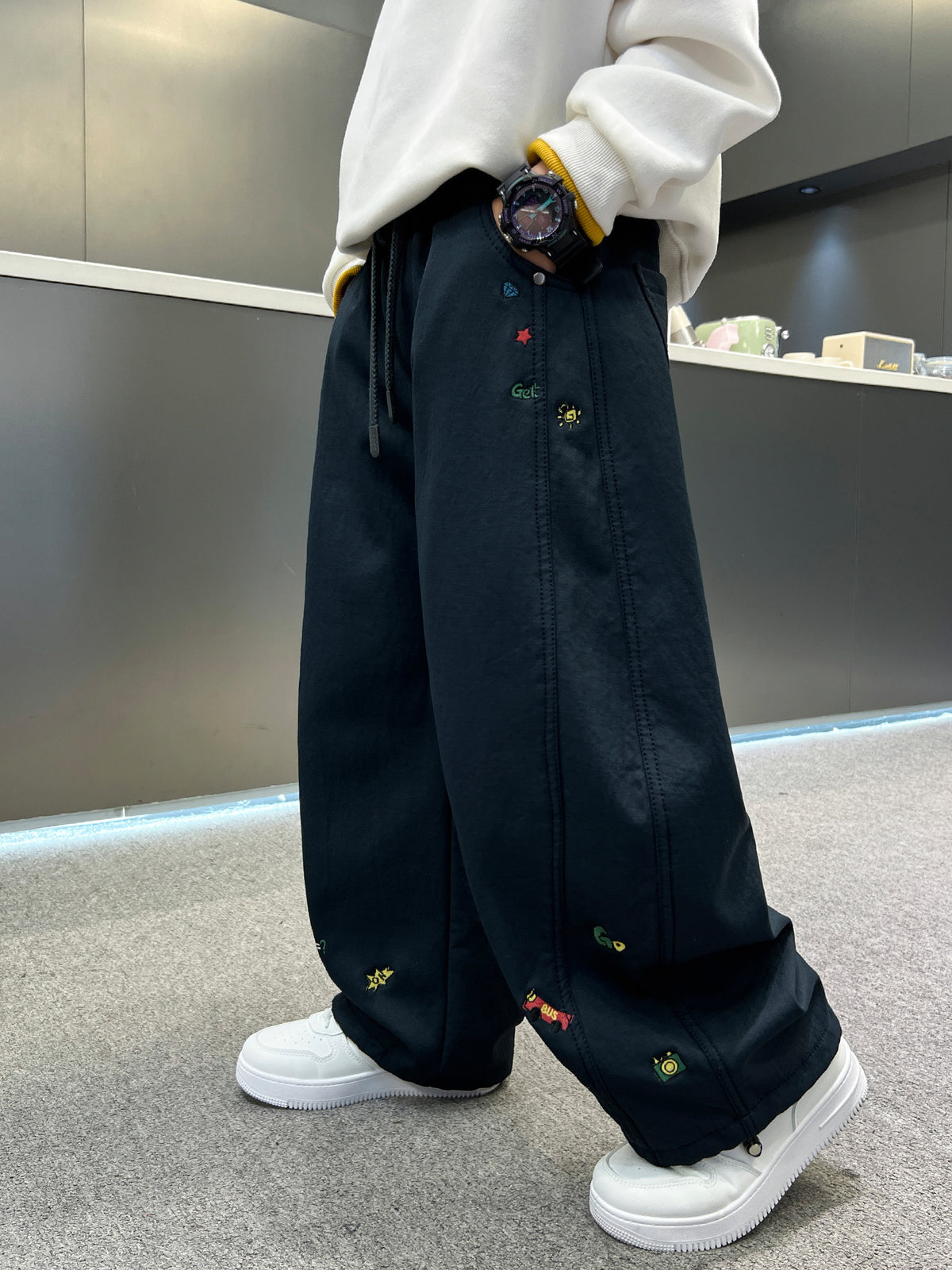 [WHOLESALE ONLY - CONTACT TO ORDER] Boys Heavyweight Cotton Twill Multi-Embroidered Baggy Wide-Leg Cargo Skate Pants (Washed Black) [KW-256]