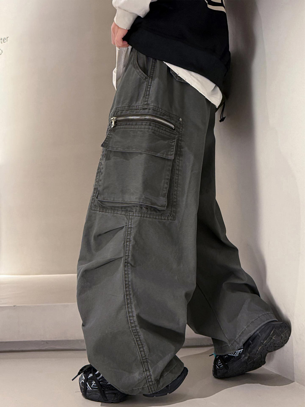 [WHOLESALE ONLY - CONTACT TO ORDER] Boys Heavyweight Cotton Twill Multi-Pocket Baggy Wide-Leg Parachute Cargo Pants (Washed Charcoal Grey) [KW-259]