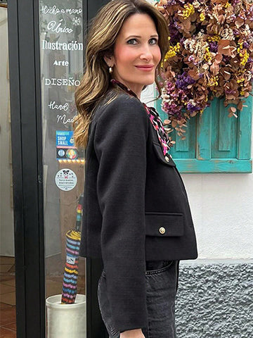 [WHOLESALE ONLY - CONTACT TO ORDER] Women's Elegant Cropped Cotton Blend Textured Tweed Jacket with Four Flap Pockets and Gold Buttons (Black) [AW-446]