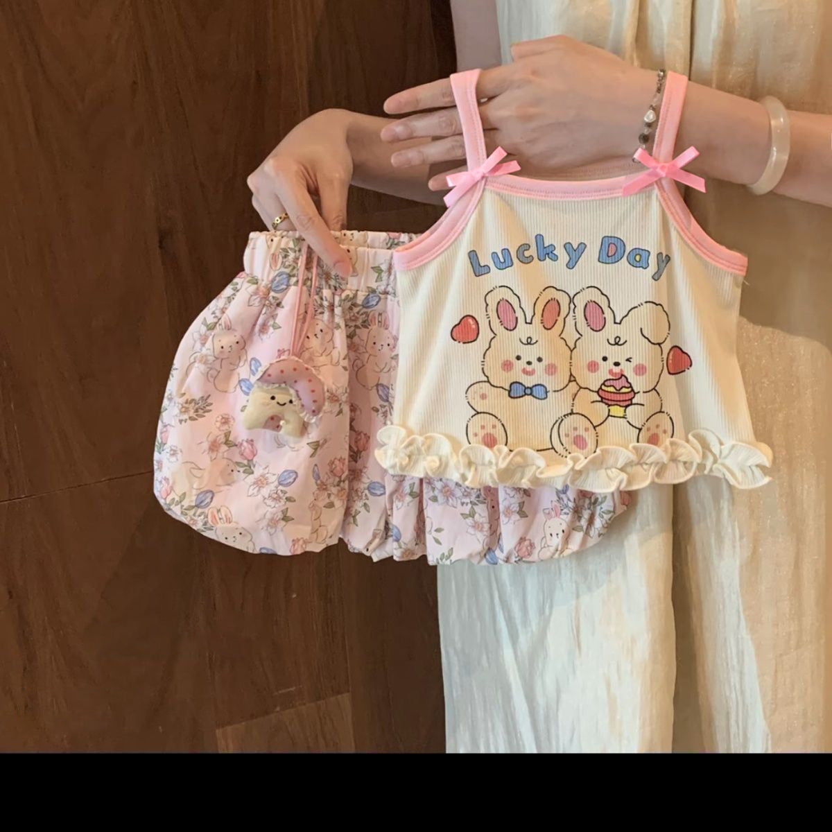 [WHOLESALE ONLY - CONTACT TO ORDER] Toddler & Girls Combed Cotton Ribbed Bunny Camisole Top & Floral Bloomer Shorts 2-Piece Set (Ivory/Blush Pink) [KW-273]