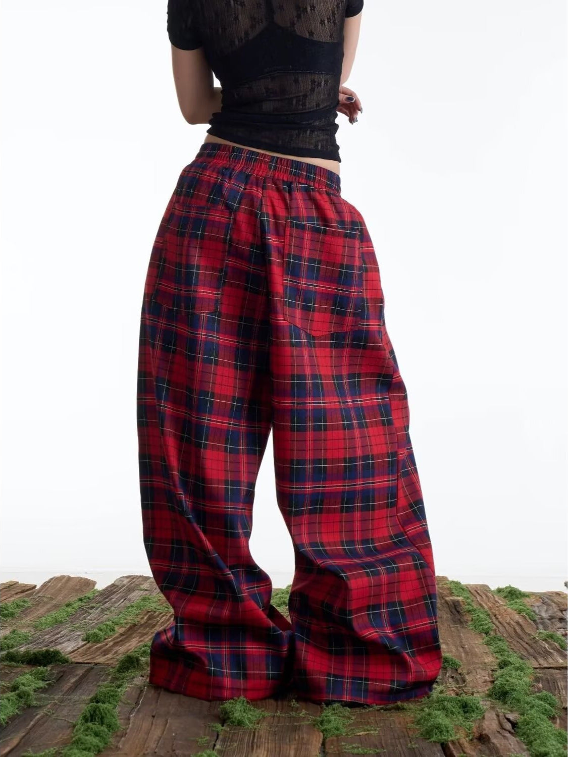 [WHOLESALE ONLY - CONTACT TO ORDER] Women's Baggy Plaid Flannel Wide-Leg Trousers with Drawstring Elastic Waist (Red Tartan) [AW-150]