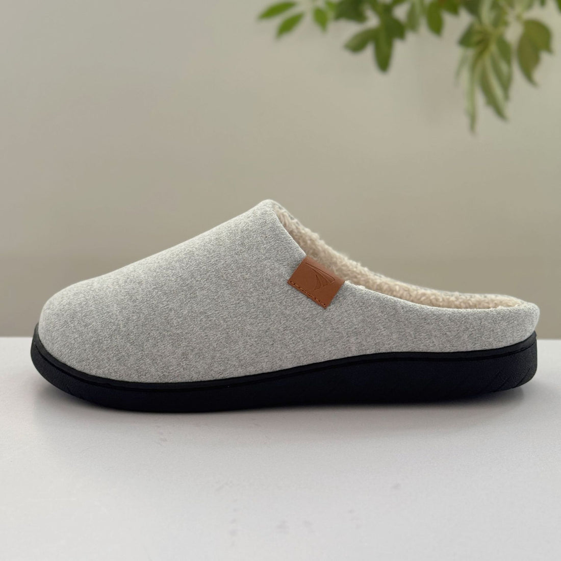 [WHOLESALE ONLY - CONTACT TO ORDER] Unisex Memory Foam Heather Cotton Blend Slippers with Plush Sherpa Lining & Anti-Skid Rubber Sole (Grey) [FM-124]