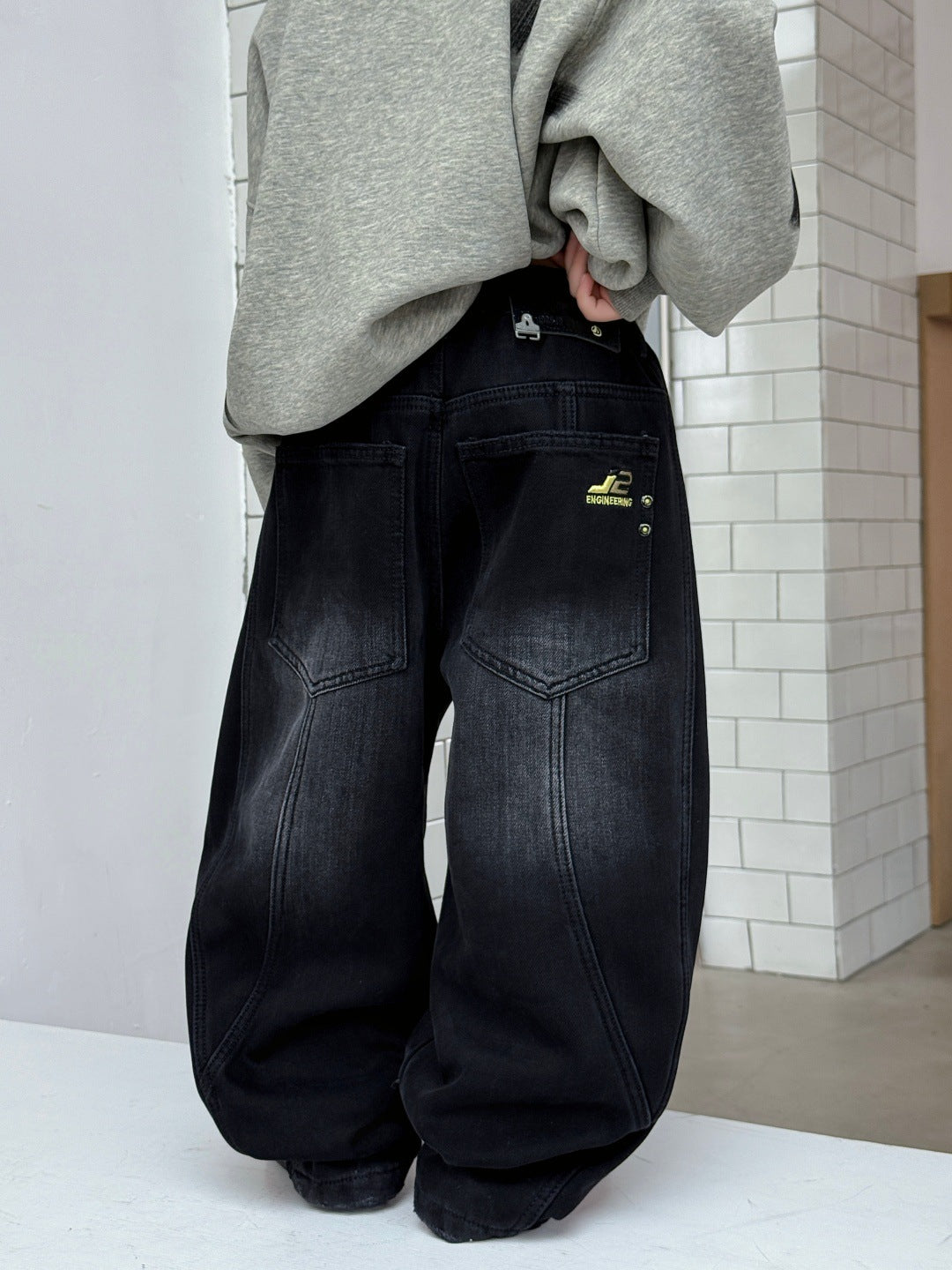 [WHOLESALE ONLY - CONTACT TO ORDER] Unisex Kids Heavyweight 85% Cotton Curved Seam Washed Wide-Leg Baggy Denim Jeans (Washed Black) [KW-209]