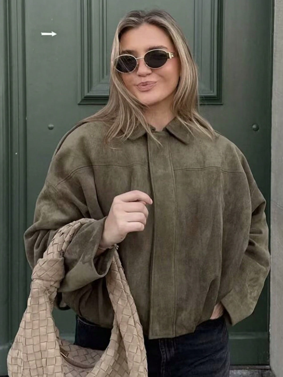 [WHOLESALE ONLY - CONTACT TO ORDER] Women's Oversized Cotton Blend Faux Suede Batwing Sleeve Cropped Jacket with Turn-Down Collar (Olive Green) [AW-450]