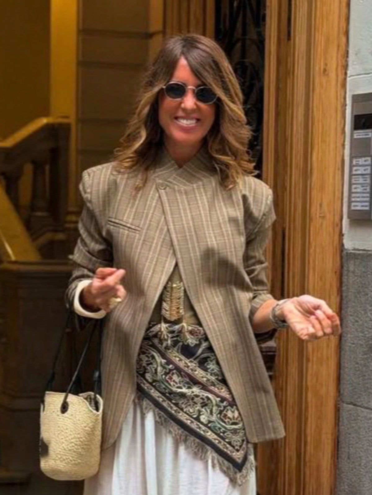 [WHOLESALE ONLY - CONTACT TO ORDER] Women's Mandarin Collar Asymmetrical Plaid Cotton Blend Blazer Jacket with Flap Pockets (Camel Plaid) [AW-455]