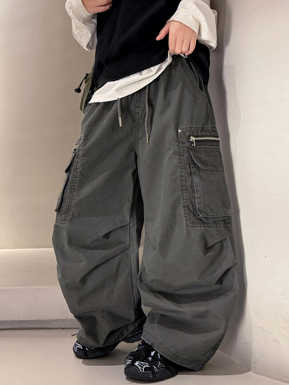 [WHOLESALE ONLY - CONTACT TO ORDER] Boys Heavyweight Cotton Twill Multi-Pocket Baggy Wide-Leg Parachute Cargo Pants (Washed Charcoal Grey) [KW-259]