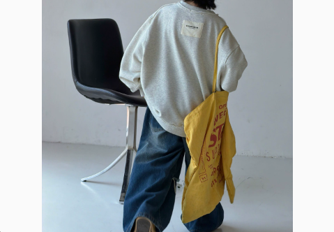 [WHOLESALE ONLY - CONTACT TO ORDER] Unisex Kids Heavyweight 80% Cotton Raw-Edge Distressed Vintage Graphic Sweatshirt (Oatmeal Grey) [KW-205]