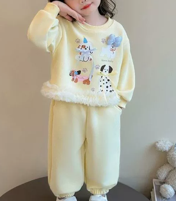 [WHOLESALE ONLY - CONTACT TO ORDER] Toddler & Girls Combed Cotton Puppy Graphic 3D Bow Fluffy Hem Sweatshirt & Joggers 2-Piece Set (Butter Yellow) [KW-269]