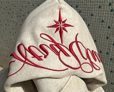 [WHOLESALE ONLY - CONTACT TO ORDER] Unisex Heavyweight Cotton Blend Y2K Starburst & Gothic Script Embroidered Fleece Hoodie (Oatmeal Grey) [AW-521]